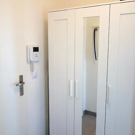 Falcon 694 Apartmán *